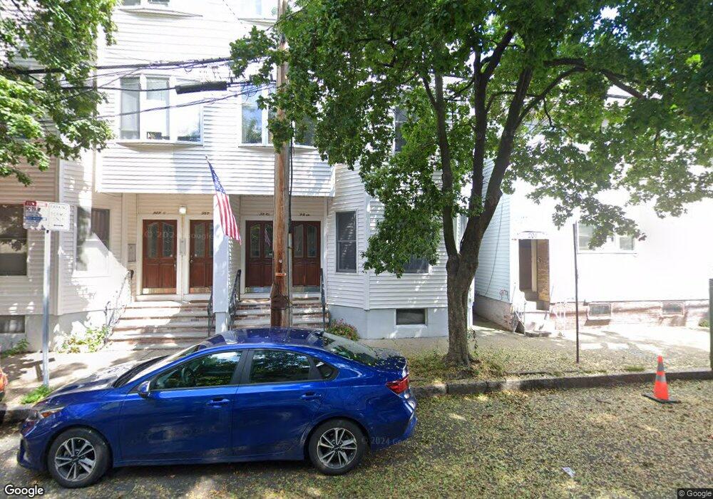 205 Charles St, Cambridge, MA 02141 - photo 1