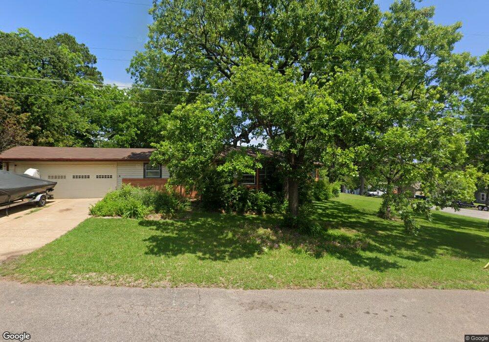 120 S Fairbanks Ave, Denison, TX 75020 - photo 1