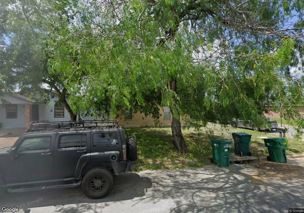 1202 E Sanchez St, Pharr, TX 78577 - photo 1