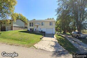 101 Wolf St, Deloit, IA 51441