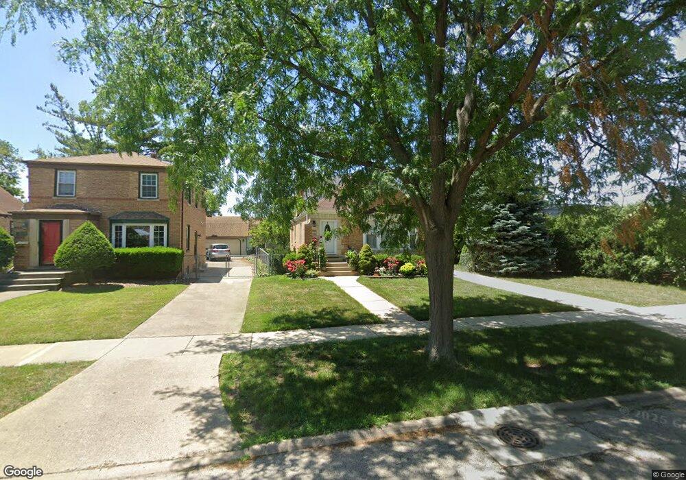 1638 Spruce Ave, Des Plaines, IL 60018 - photo 1