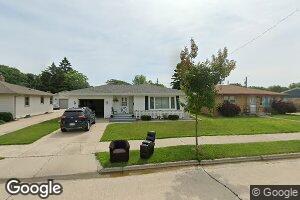 2729 Wedemeyer St, Sheboygan, WI 53081