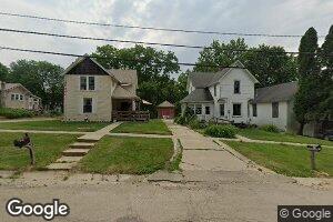 710 S Jackson St, Mount Carroll, IL 61053