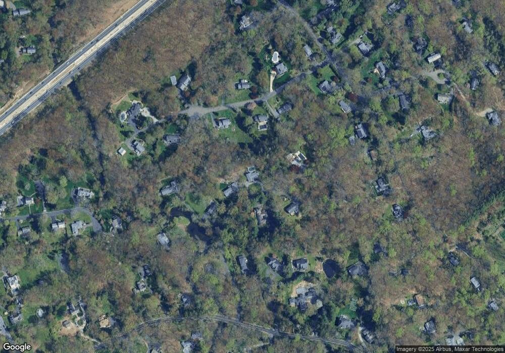 11 Meeting Grove Ln, Norwalk, CT 06850 - photo 1