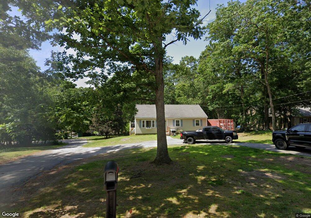 30 W Chamberlain Rd, MerriMacK, NH 03054 - photo 1