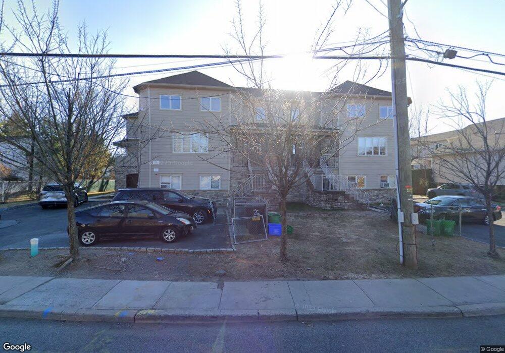 11 Cedar Ln unit 2A, Monsey, NY 10952 - photo 1