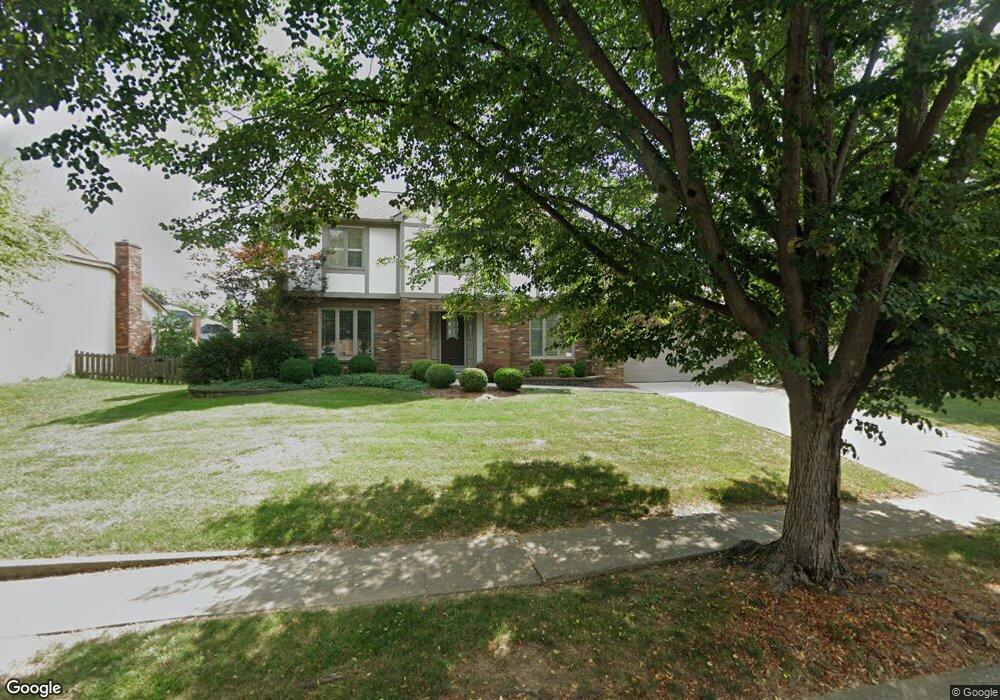 1928 Drew Ave, Columbus, OH 43235 - photo 1