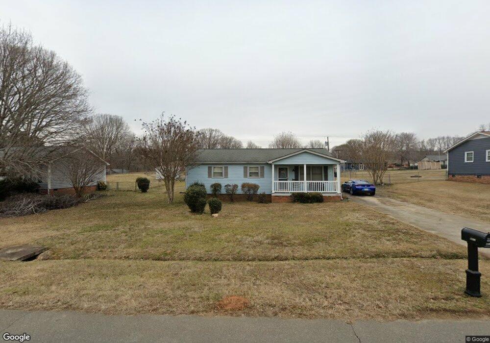 4613 Cottonwood Ln, Gastonia, NC 28052 - photo 1