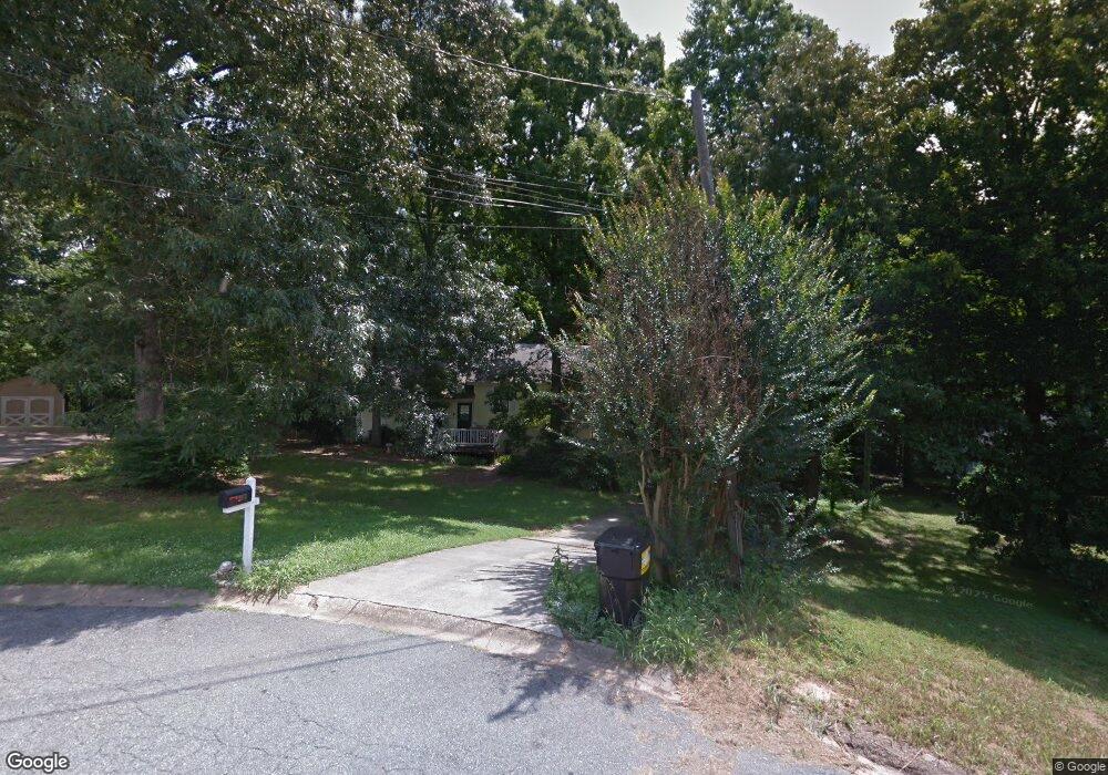 2870 N Emerald Dr, Acworth, GA 30102 - photo 1