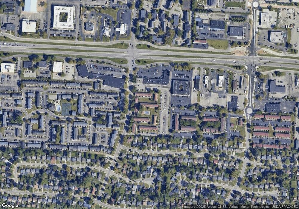 5726 Beechcroft Rd unit 5726B, Columbus, OH 43229 - photo 1