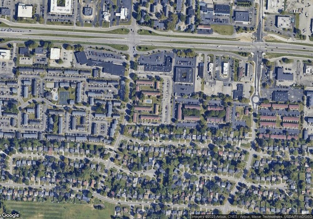 5702 Beechcroft Rd unit 5702E, Columbus, OH 43229 - photo 1