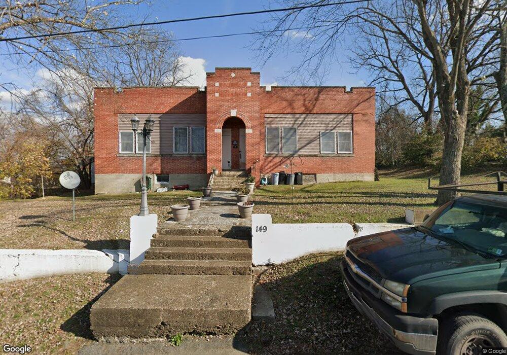 149 N Amelia St, Paw Paw, WV 25434 - photo 1