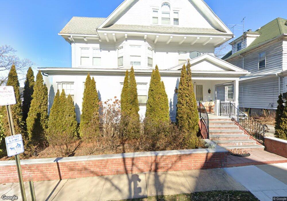 109 Belvedere Dr, Yonkers, NY 10705 - photo 1