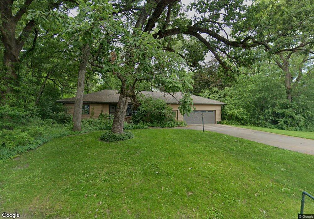 2511 Ashland Ave, Cedar Falls, IA 50613 - photo 1