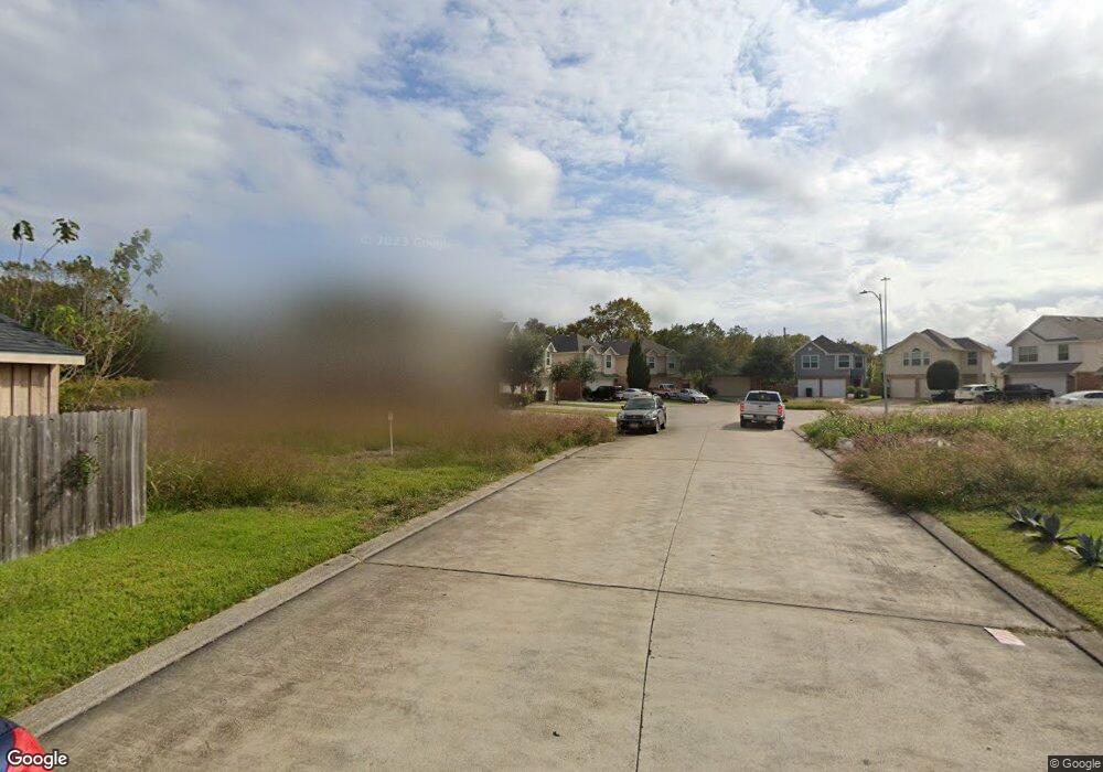 11235 Valley Kings Dr, Houston, TX 77089 - photo 1