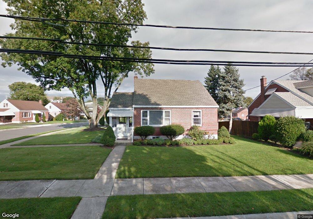 100 Princeton Ave, Reading, PA 19609 - photo 1