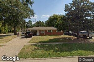 7809 Woodfield Dr, Shreveport, LA 71106