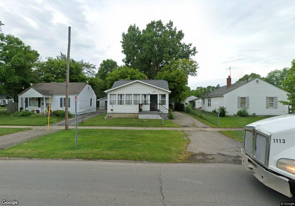 2211 N Averill Ave, Flint, MI 48506 - photo 1