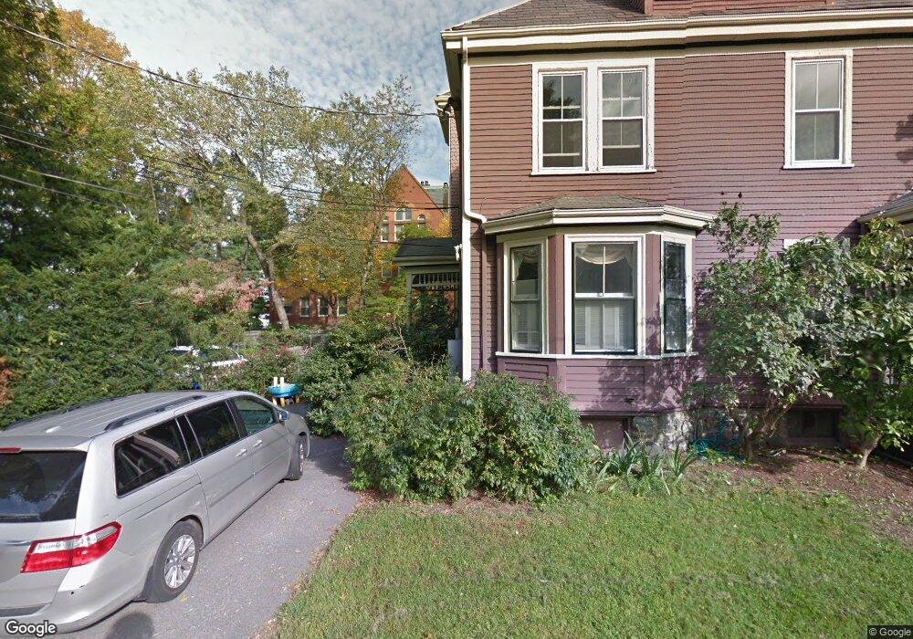 9 Claflin Place unit 11, Newtonville, MA 02460 - photo 1