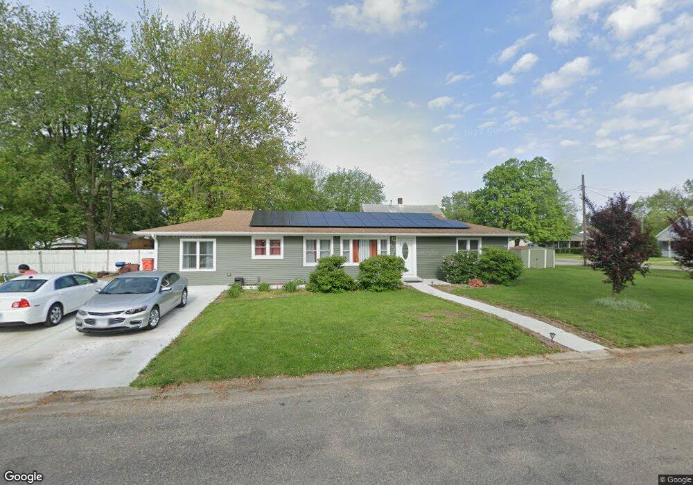 701 S 31st St, Mattoon, IL 61938 - photo 1