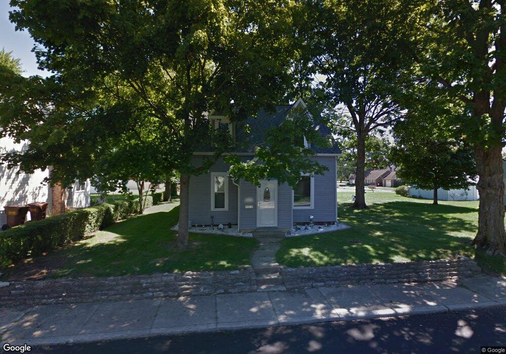 633 S Marion St, Bluffton, IN 46714 - photo 1