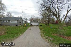 819 1st St, Plano, IA 52581