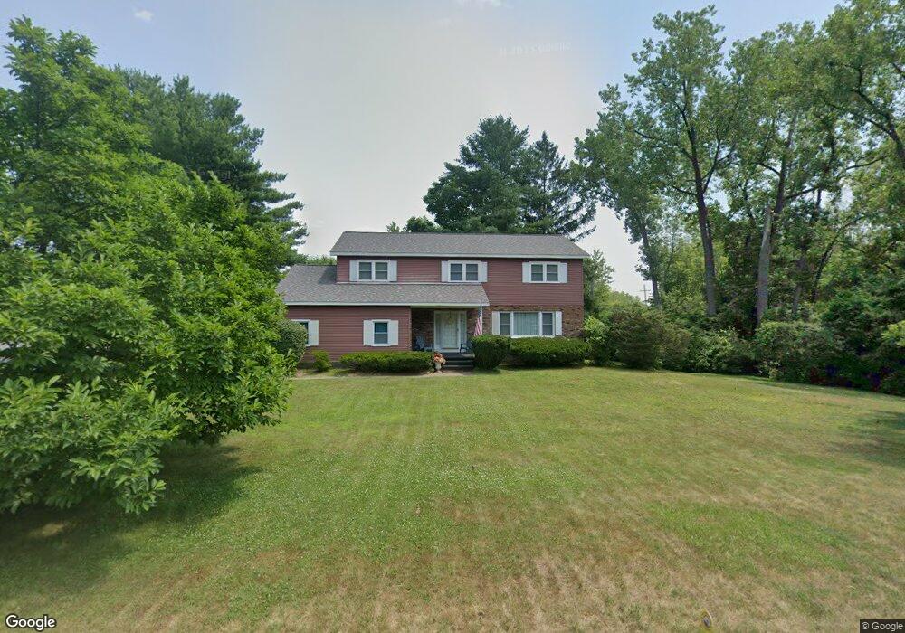 1262 Hempstead Rd, Schenectady, NY 12309 - photo 1