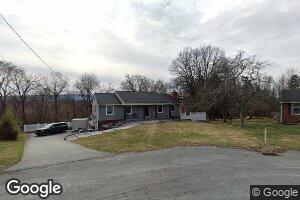 8 Oak Ln, Campbell Hall, NY 10916
