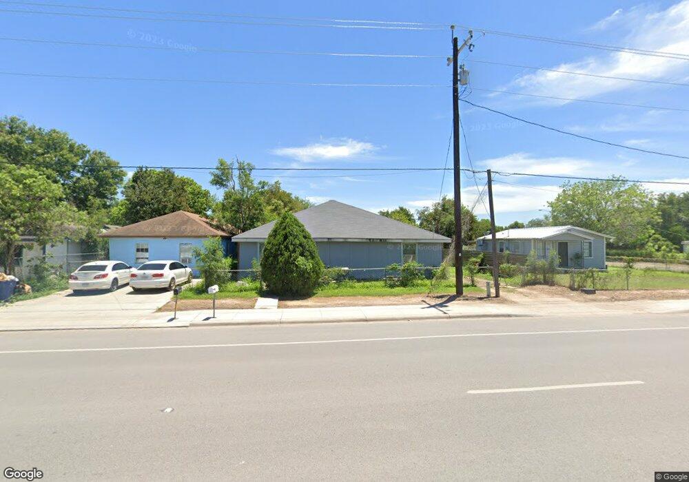 908 S Salinas Blvd, Donna, TX 78537 - photo 1