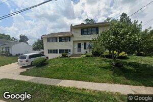 4 Clearbrook Dr, Gibbsboro, NJ 08026