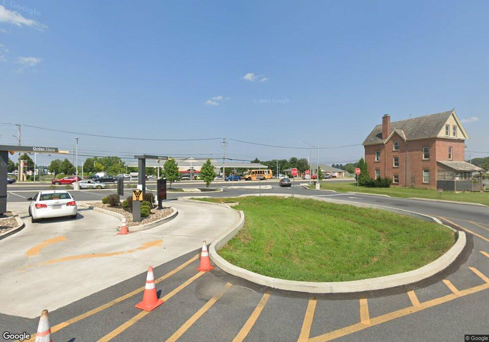 2984 Macarthur Rd, Whitehall, PA 18052 - photo 1