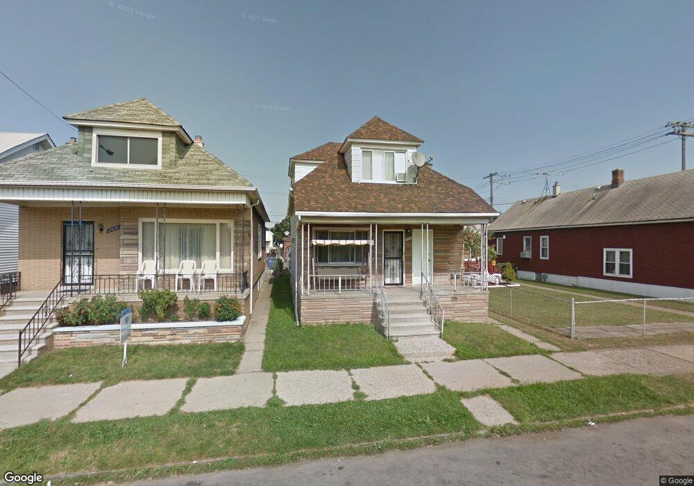 12014 Charest St, HamtraMcK, MI 48212 - photo 1