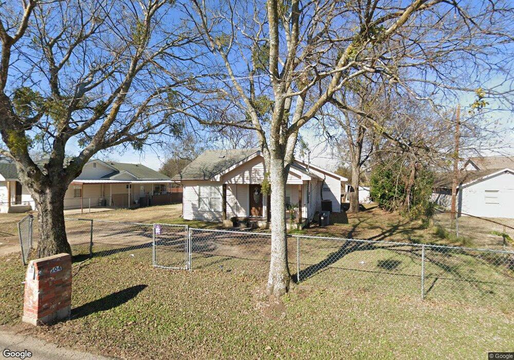 504 Loggins St, Ennis, TX 75119 - photo 1