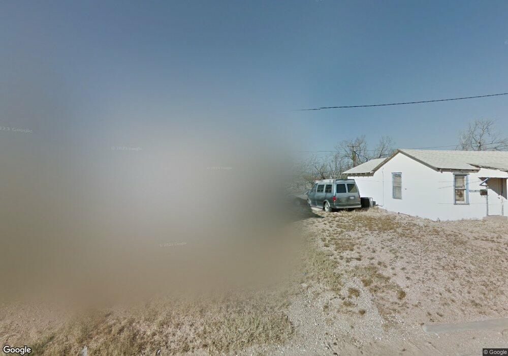 306 W 7th St, Big Spring, TX 79720 - photo 1
