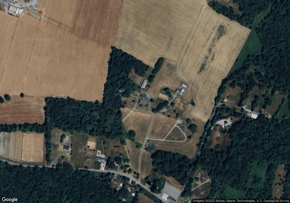 22138 Pondsville Rd, Smithsburg, MD 21783 - photo 1