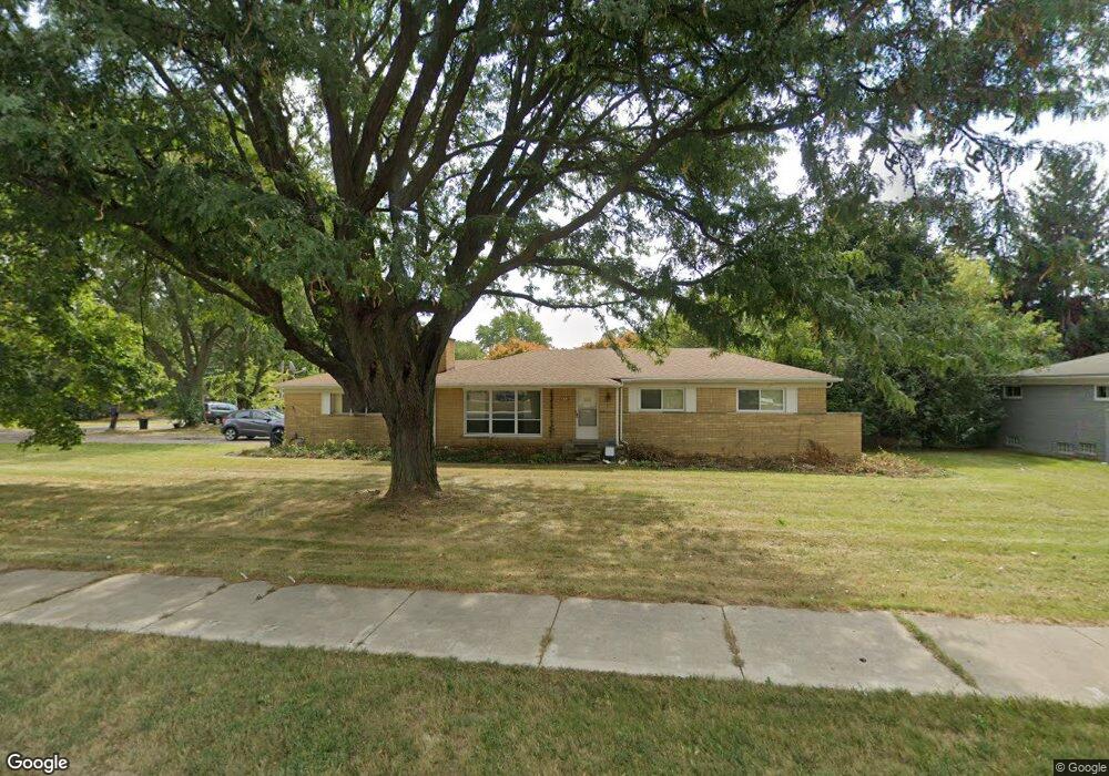 170 E Square Lake Rd, Bloomfield Hills, MI 48304 - photo 1