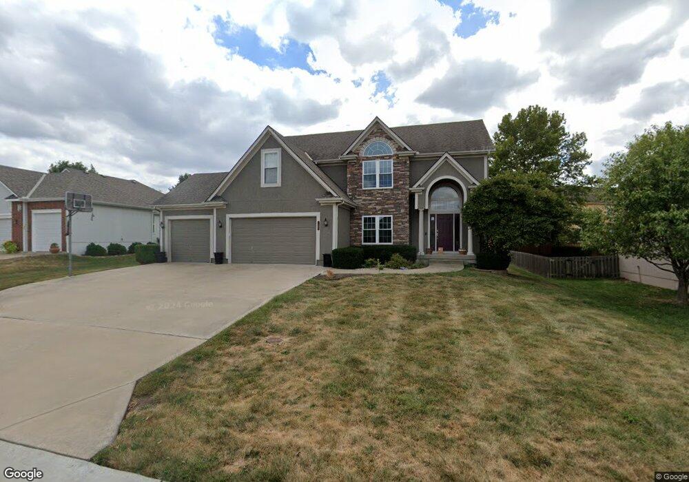 1307 SW Georgetown Dr, Lees Summit, MO 64082 - photo 1