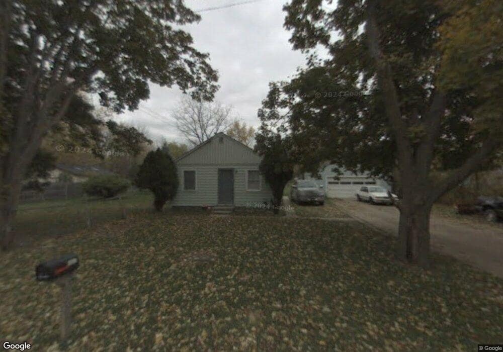 4517 Starr Ave, Lansing, MI 48910 - photo 1