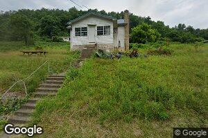 653 Main St, Clay, WV 25043