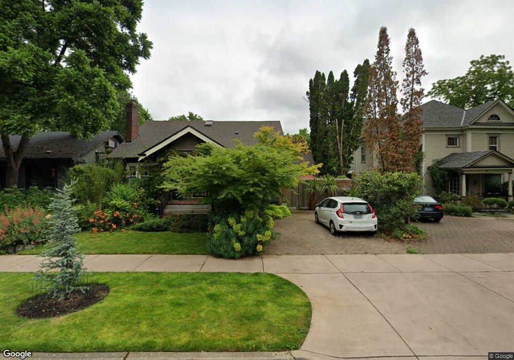 575 W Broadway, Eugene, OR 97401 - photo 1