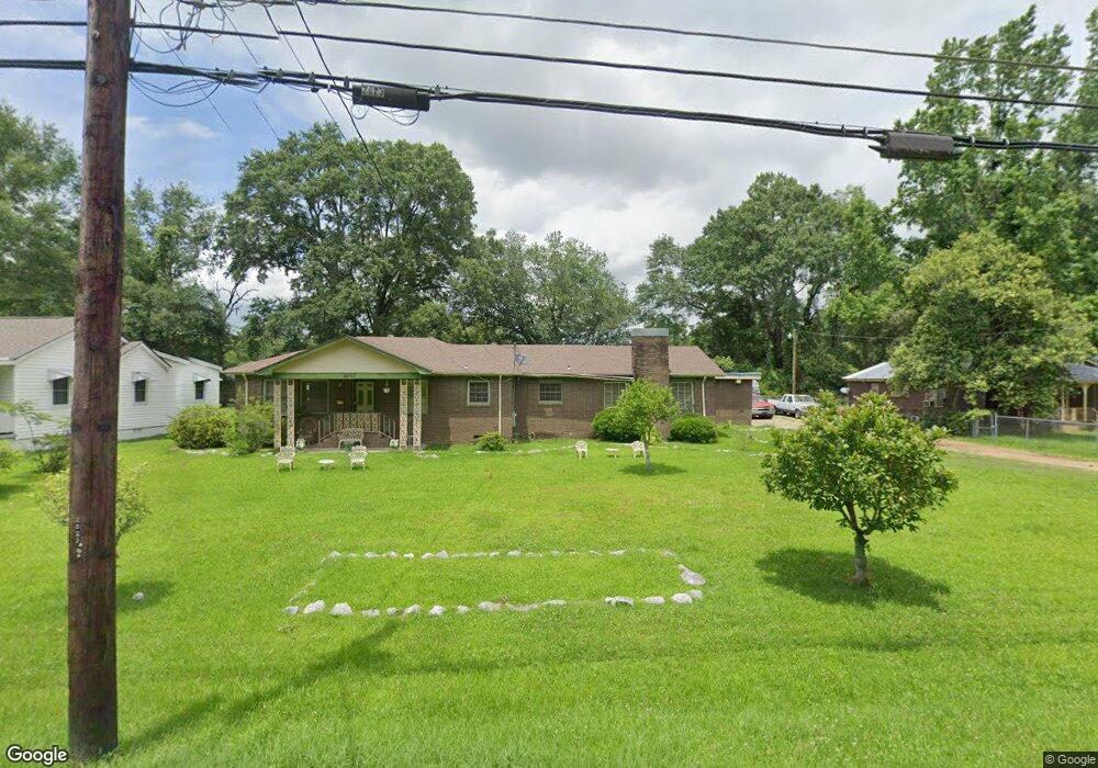 2023 Airport Dr, Laurel, MS 39440 - photo 1