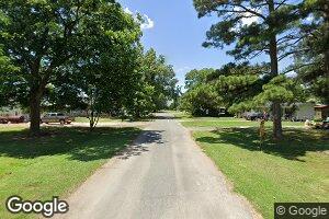 301 W Champion Ave, Gillett, AR 72055