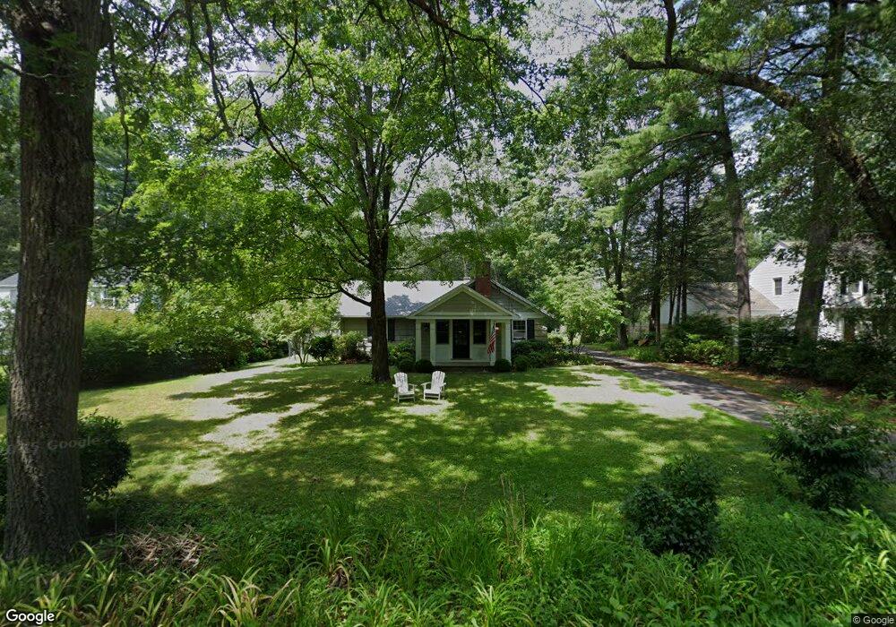 116 Farms Village Rd, Simsbury, CT 06070 - photo 1