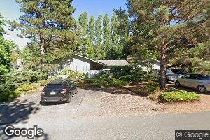 6520 80th Ave SE, Mercer Island, WA 98040