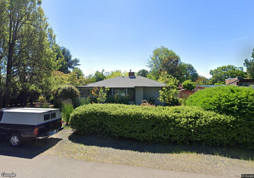 774 Vincent St, Eugene, OR 97401 - photo 1