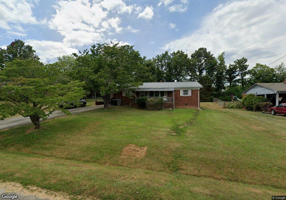 1861 Sewell Dr, Asheboro, NC 27203 - photo 1