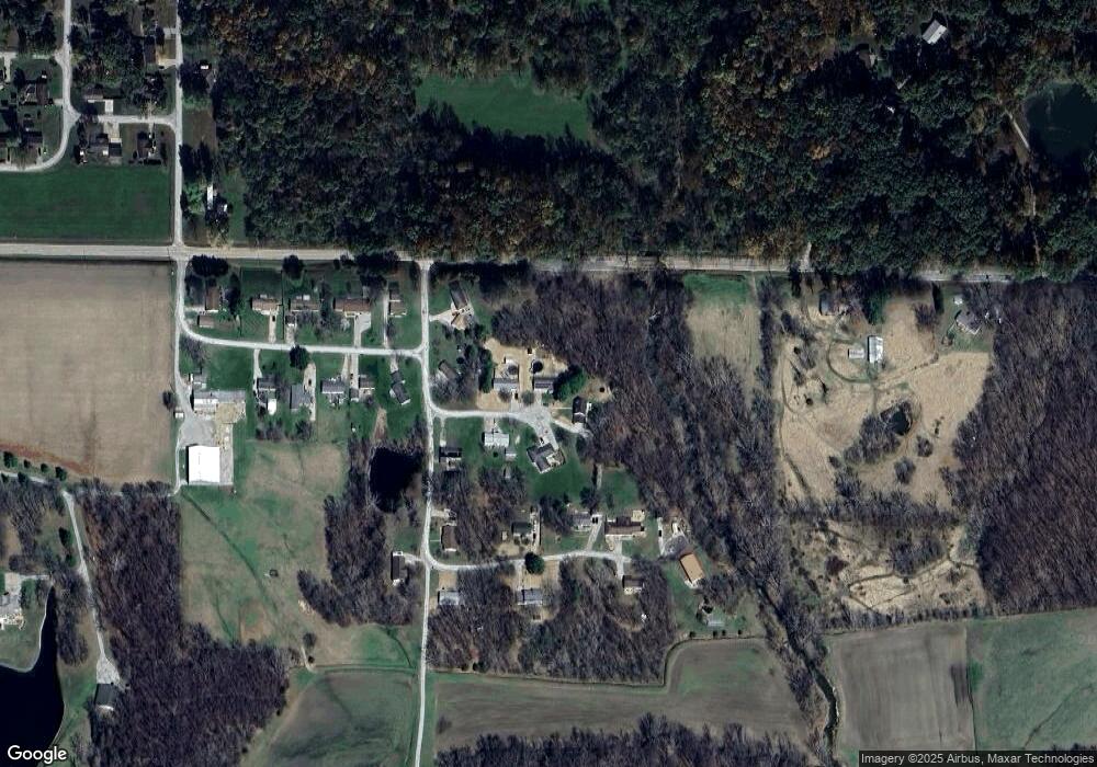 204 Elmwood Dr, Watson, IL 62473 - photo 1