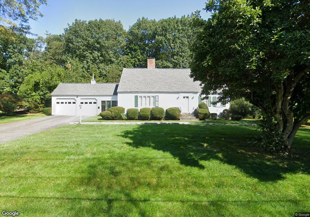 40 Standish Cir, Wellesley Hills, MA 02481 - photo 1