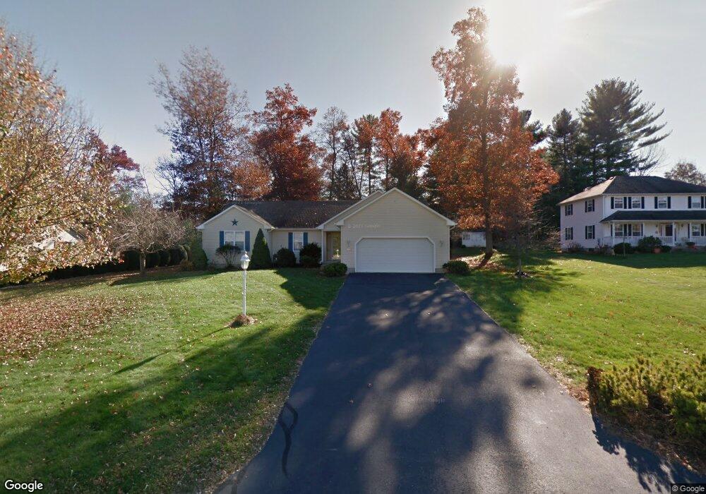 13 Laurel Dr, Easthampton, MA 01027 - photo 1