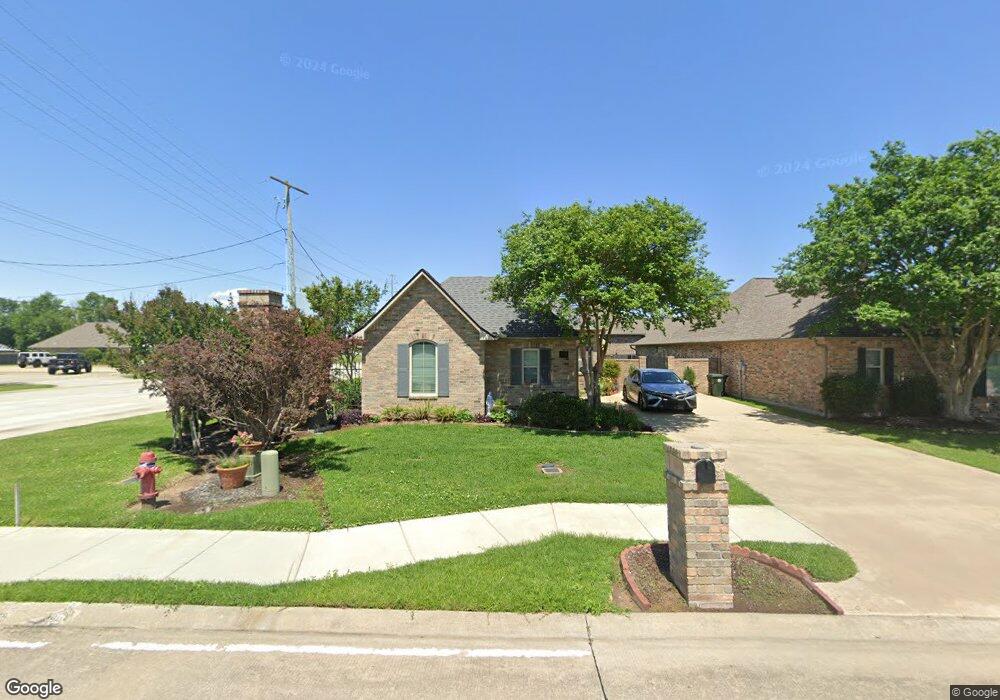 874 W Contour Dr, Lake Charles, LA 70605 - photo 1